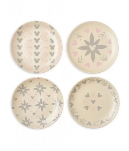 Mickey Mouse Salad Plate Set – Disney Homestead Collection $11.20 TABLETOP